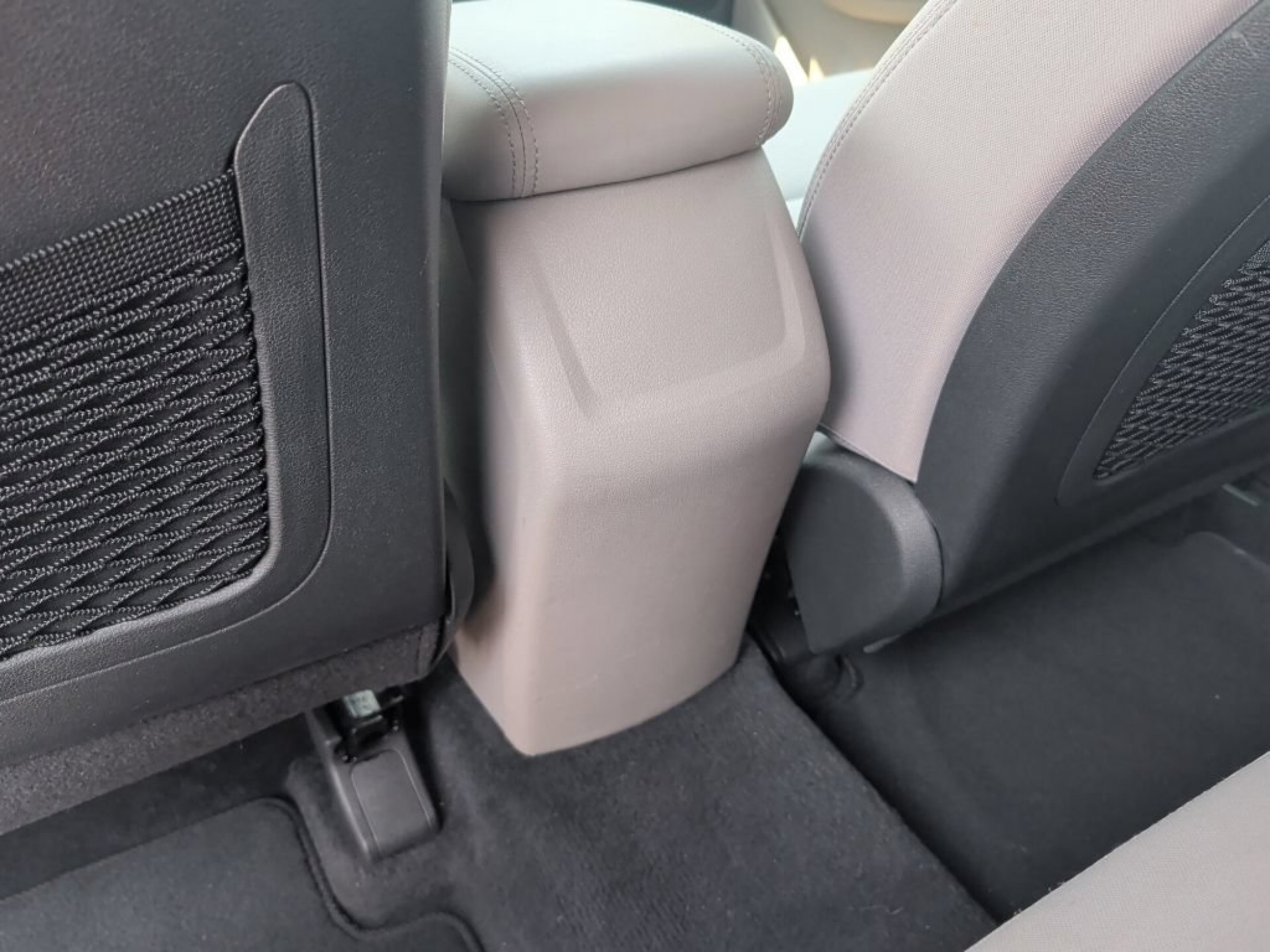 Used 2020 Hyundai Tucson Value FWD image 34