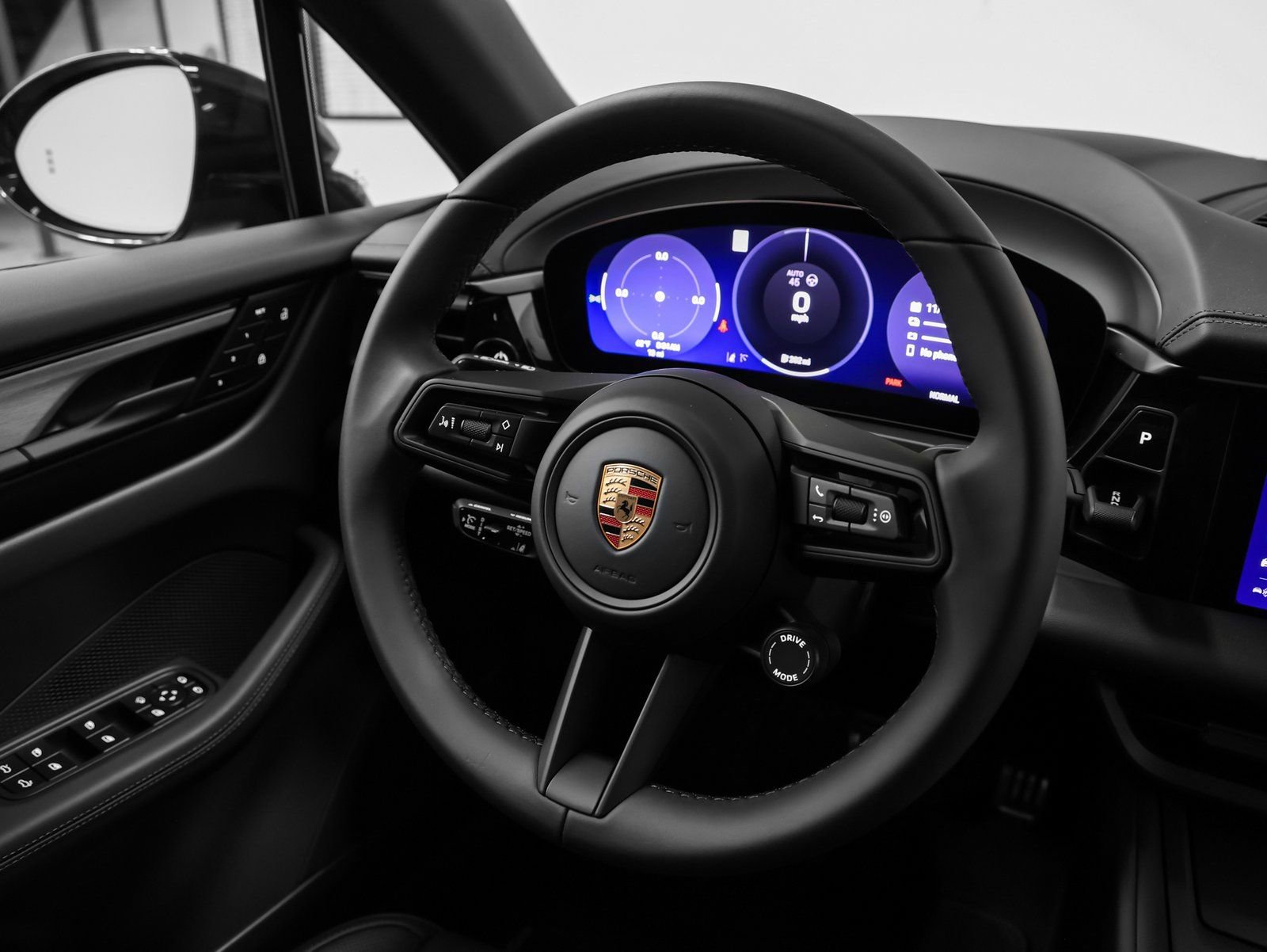 New 2025 Porsche Macan 4S Electric image 36