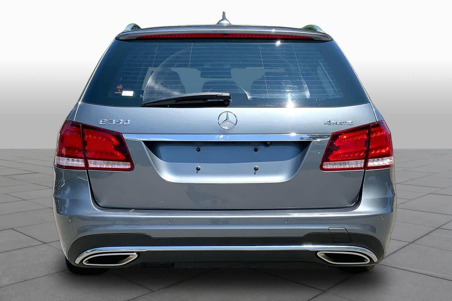 Used 2016 Mercedes-Benz E 350 4MATIC Wagon image 5