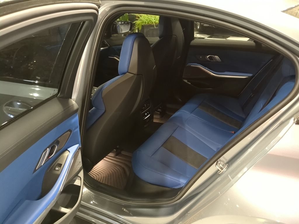 Used 2023 BMW M3 w/ Executive Package RWD image 13