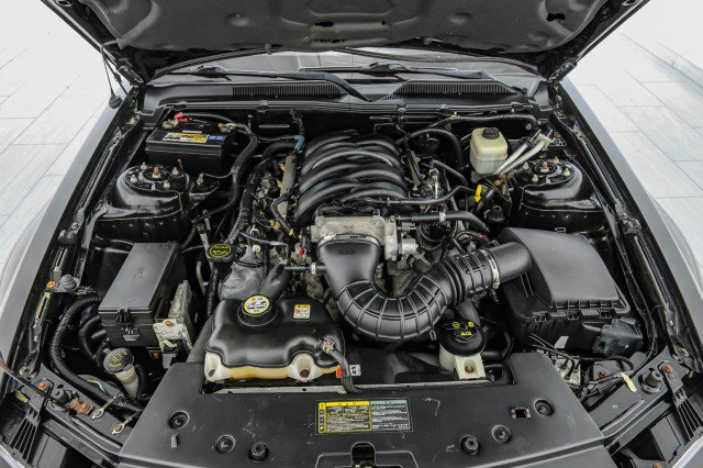 Used 2006 Ford Mustang GT RWD image 44