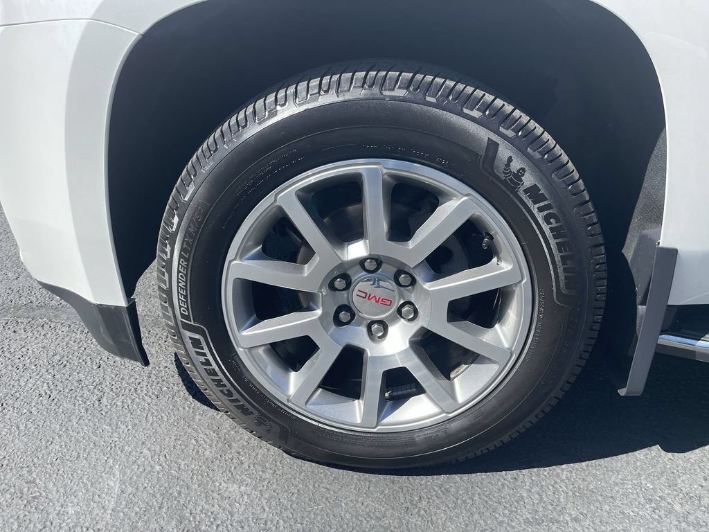 Used 2018 GMC Yukon XL Denali w/ Open Road Package AWD/4WD image 34