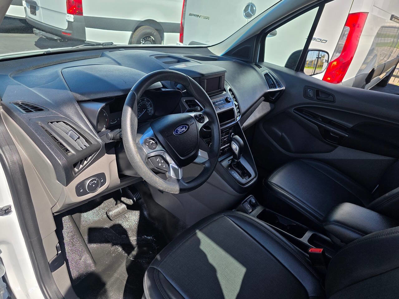Used 2020 Ford Transit Connect XL image 18