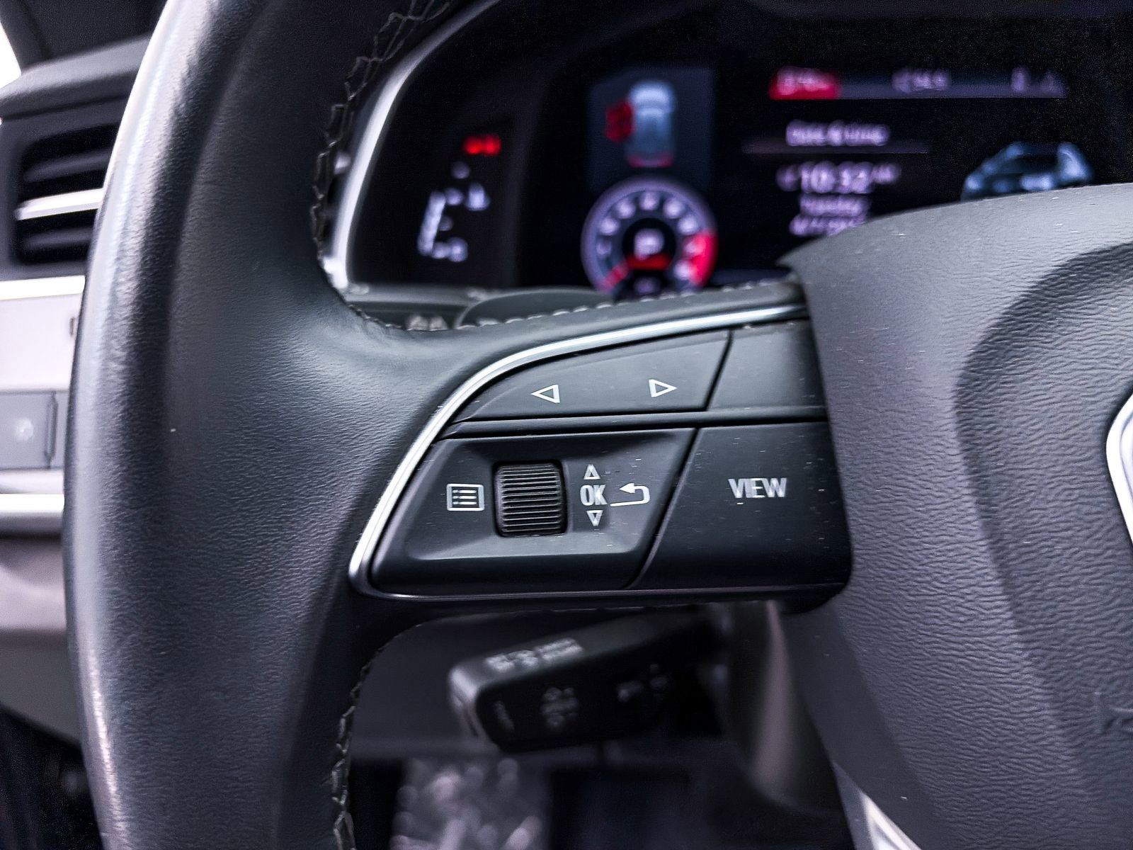 Used 2021 Audi Q8 Premium Plus w/ Premium Plus Package image 33