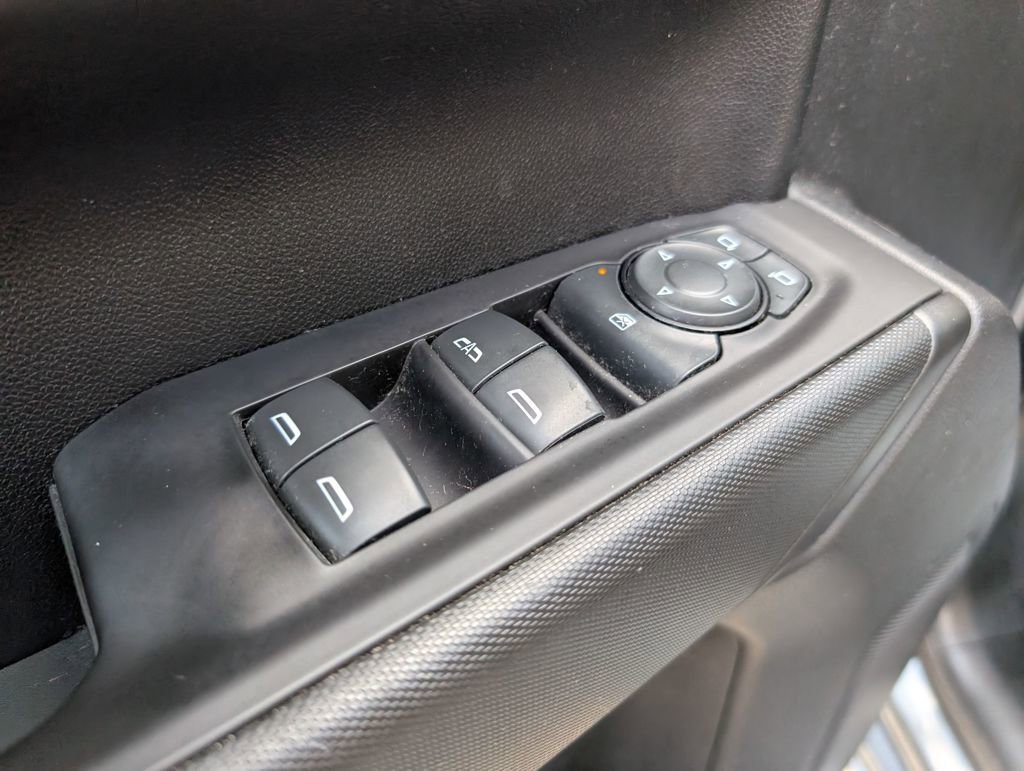 Used 2020 Chevrolet Silverado 1500 Custom Trail Boss w/ Custom Convenience Package image 17