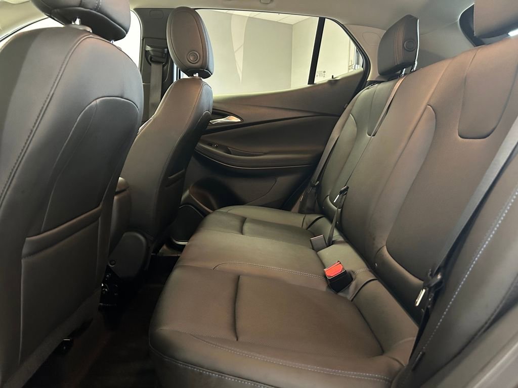Used 2025 Buick Encore GX Sport Touring image 27