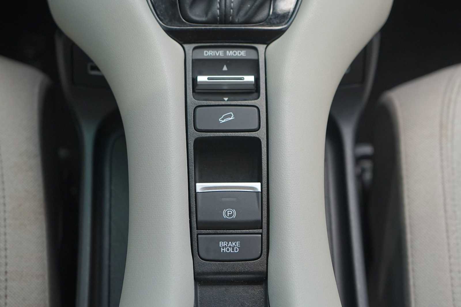 Used 2023 Honda HR-V LX image 21