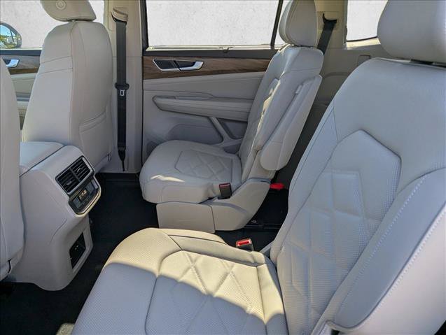 New 2026 Volkswagen Atlas SE FWD image 25
