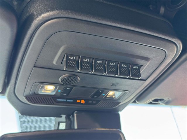 Used 2024 Ford Bronco Badlands image 25