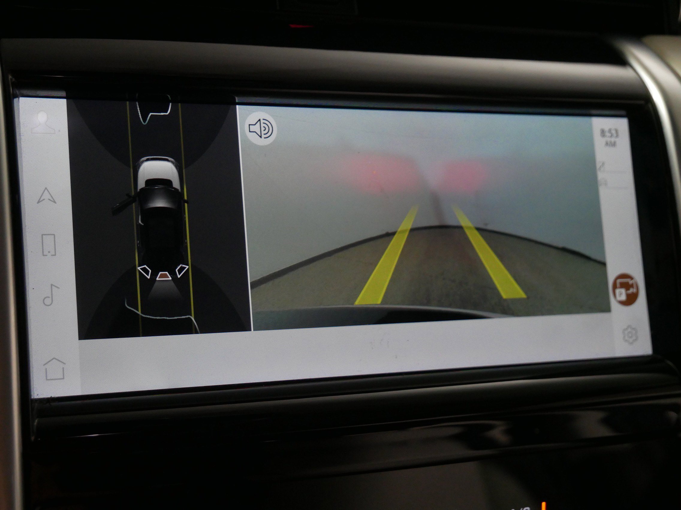 Used 2022 Land Rover Discovery Sport SE R-Dynamic image 33