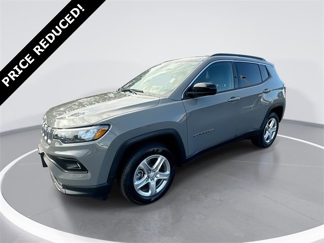 Used 2024 Jeep Compass Latitude