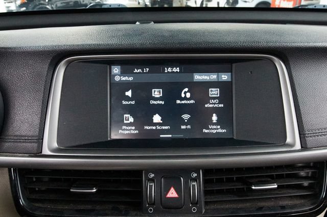 Used 2018 Kia Optima LX FWD image 12