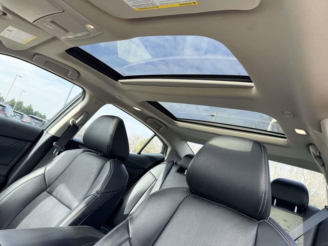 Used 2023 Nissan Maxima SL image 19