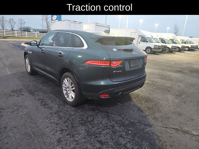 Used 2017 Jaguar F-PACE Prestige image 9
