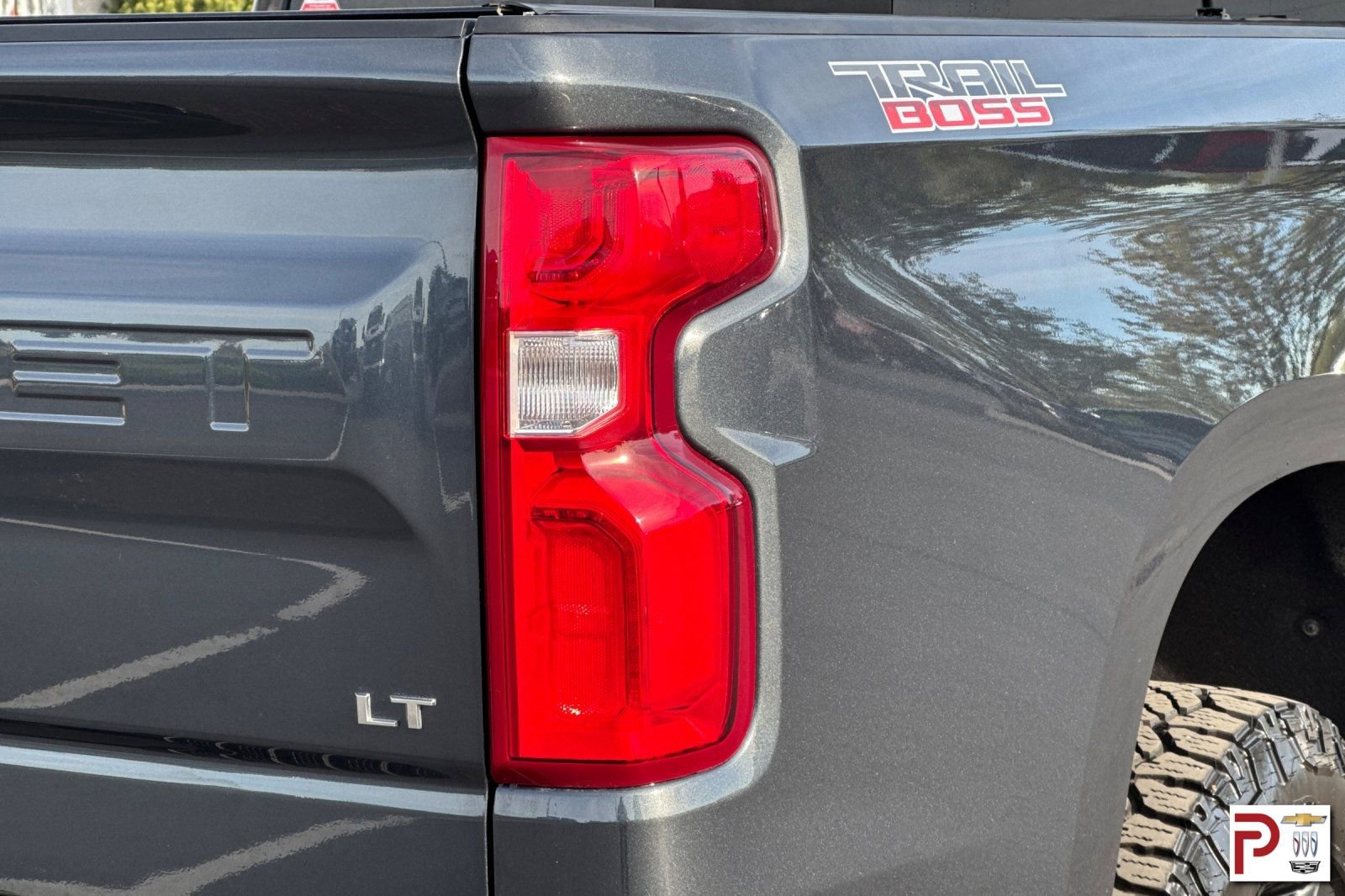 Certified 2021 Chevrolet Silverado 1500 LT Trail Boss w/ Convenience Package II AWD/4WD image 33