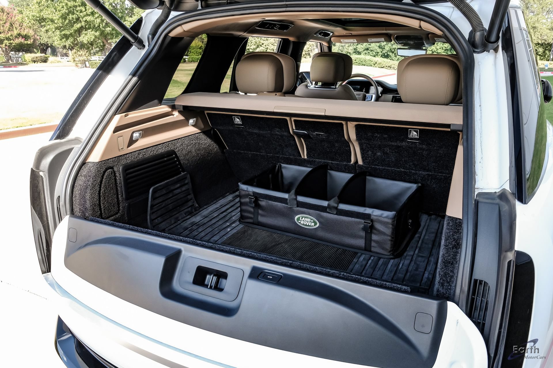 Used 2025 Land Rover Range Rover Autobiography AWD/4WD image 94