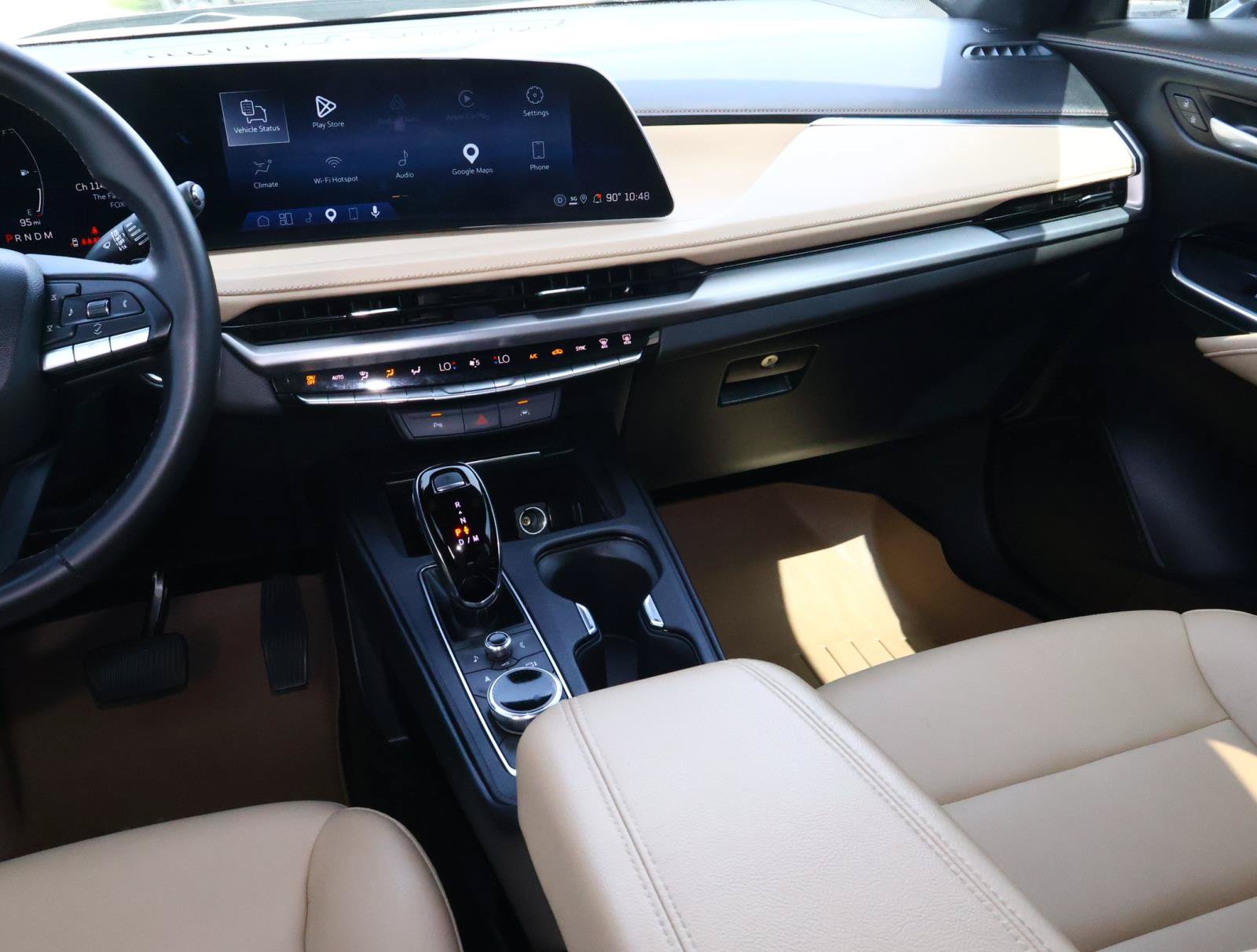 Certified 2024 Cadillac XT4 Luxury FWD image 16