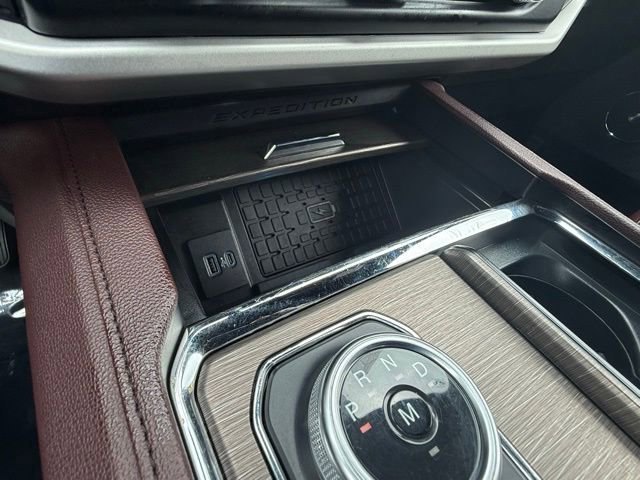 Certified 2024 Ford Expedition Limited RWD image 29