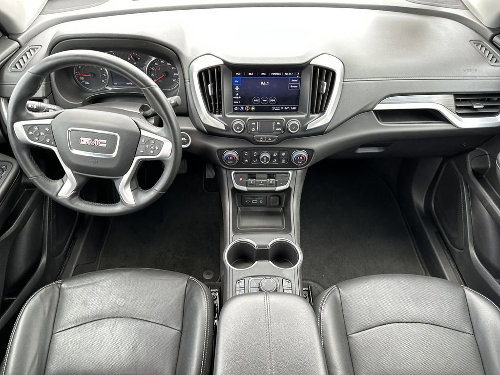 Used 2024 GMC Terrain SLT AWD/4WD image 15