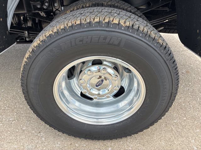 New 2026 Ford F350 Platinum w/ Platinum Plus Package AWD/4WD image 19