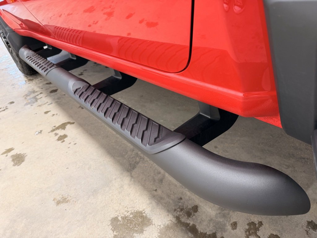 Used 2025 Chevrolet Silverado 2500 LT image 21