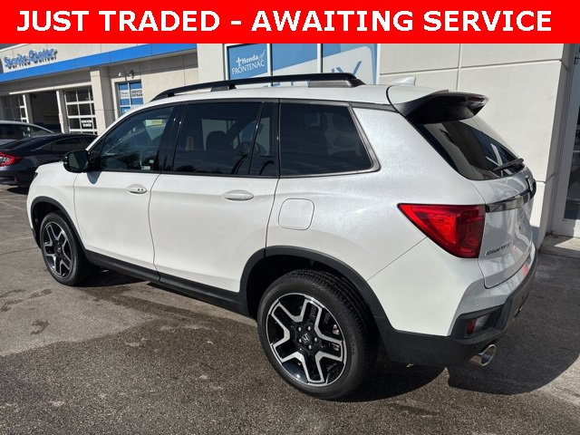 Used 2023 Honda Passport Elite image 6