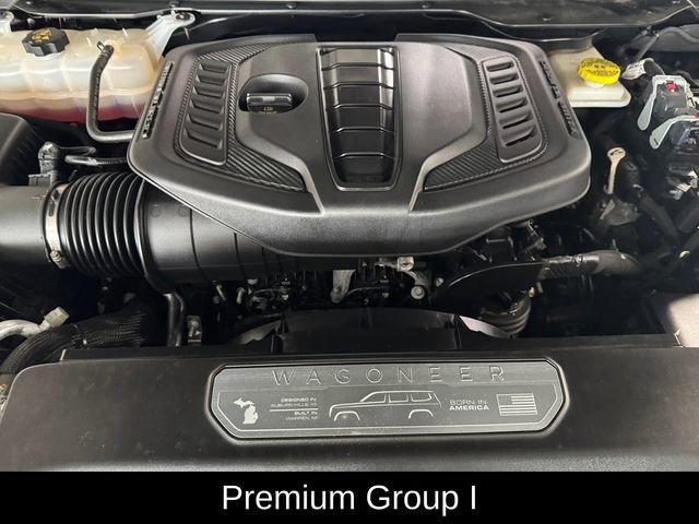 Used 2024 Jeep Wagoneer L Series III w/ Premium Group I image 7