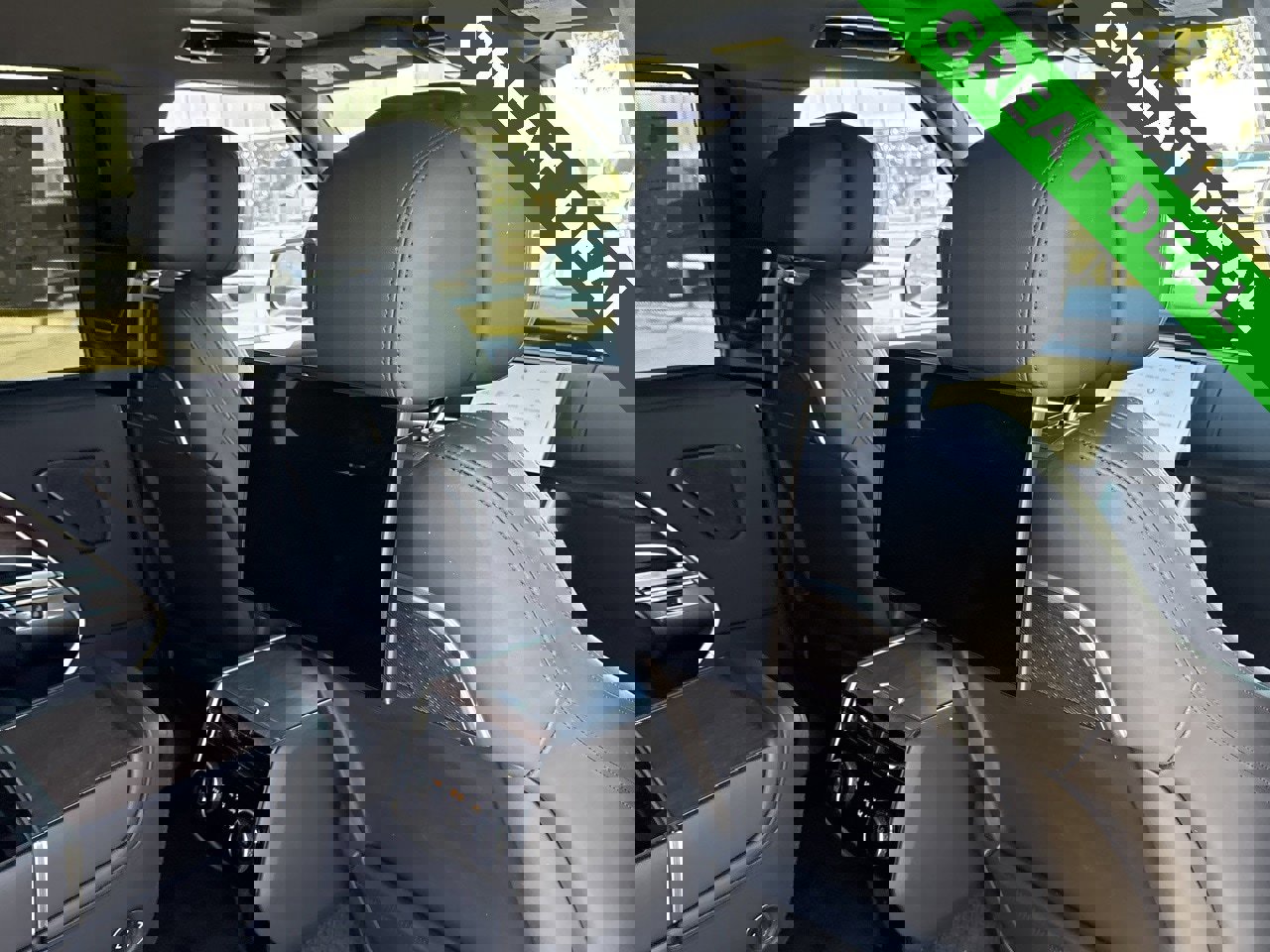 Used 2025 Land Rover Range Rover Long Wheelbase Autobiography image 36