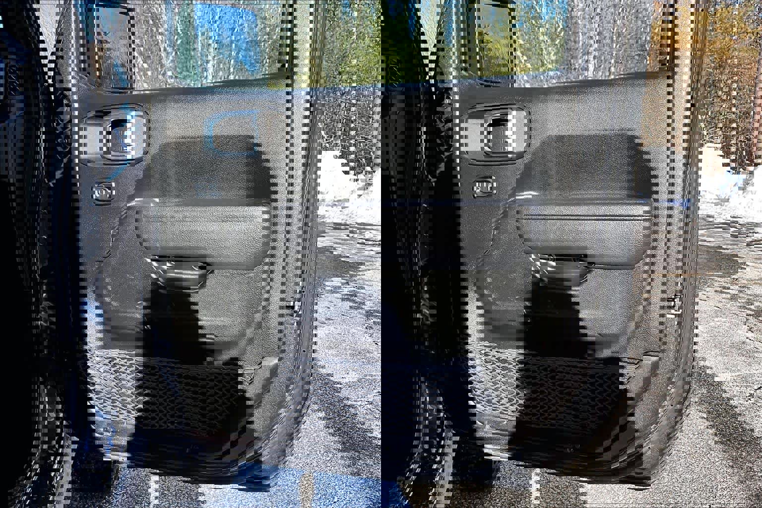 Used 2023 Jeep Wrangler Rubicon w/ Cold Weather Group image 22