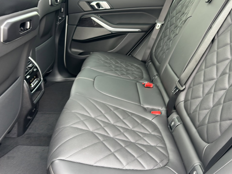 New 2026 BMW X5 sDrive40i w/ M Sport Package RWD image 16