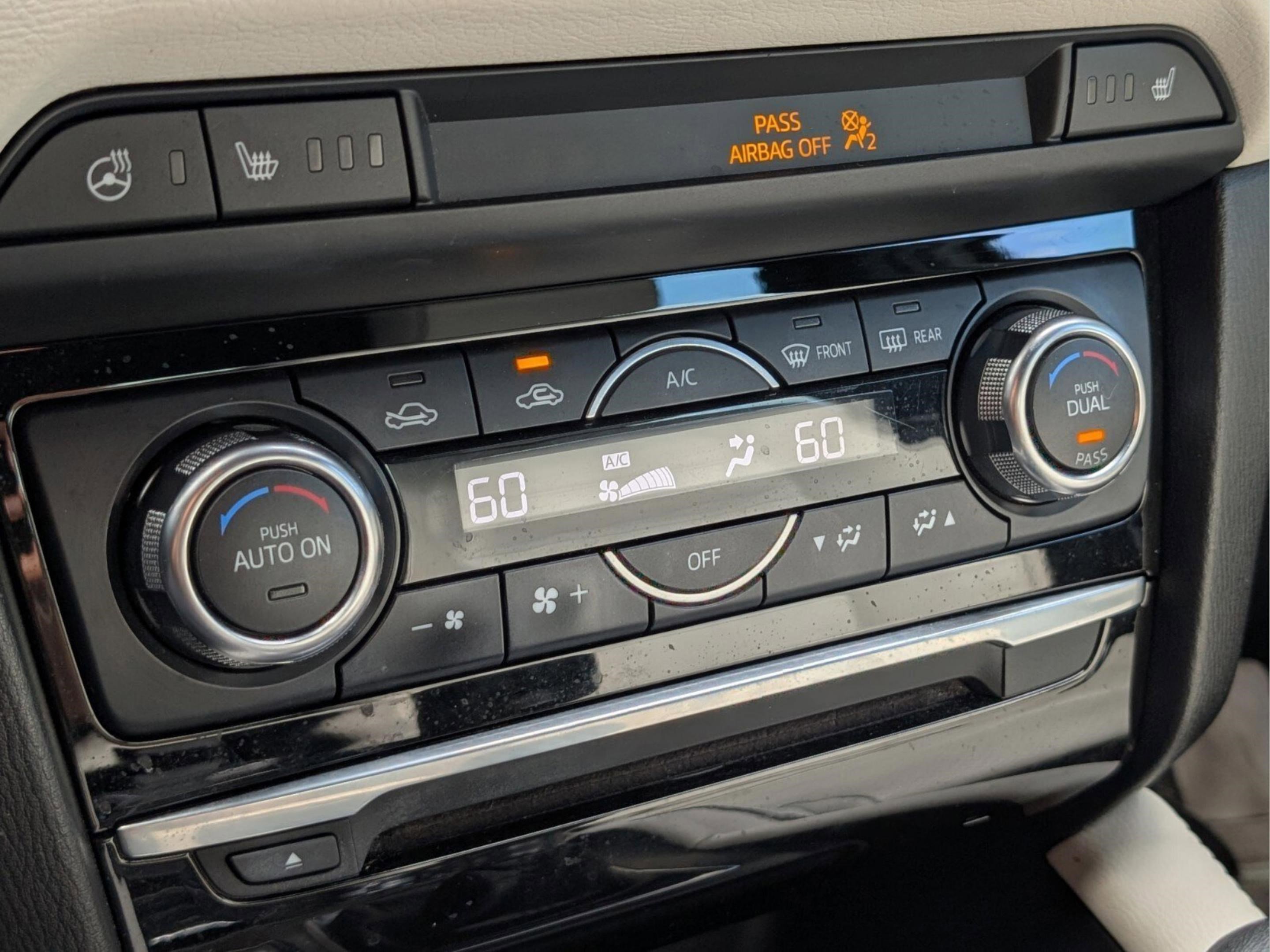 Used 2017 MAZDA MAZDA6 Grand Touring image 18