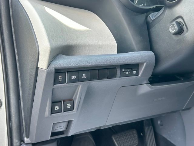 Used 2021 Toyota Sienna Limited AWD/4WD image 13