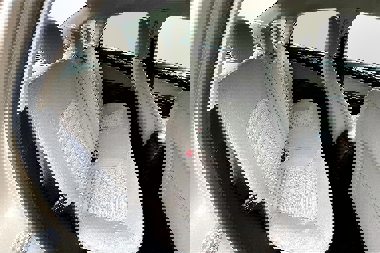 Used 2018 Ford Fusion S image 17