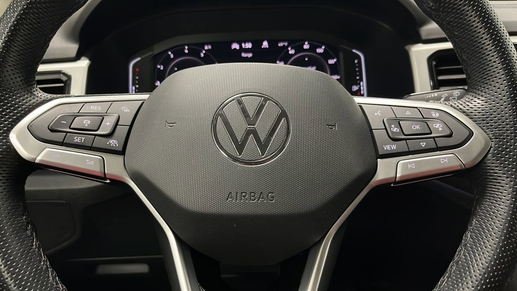 Used 2022 Volkswagen Atlas SEL Premium AWD/4WD image 16