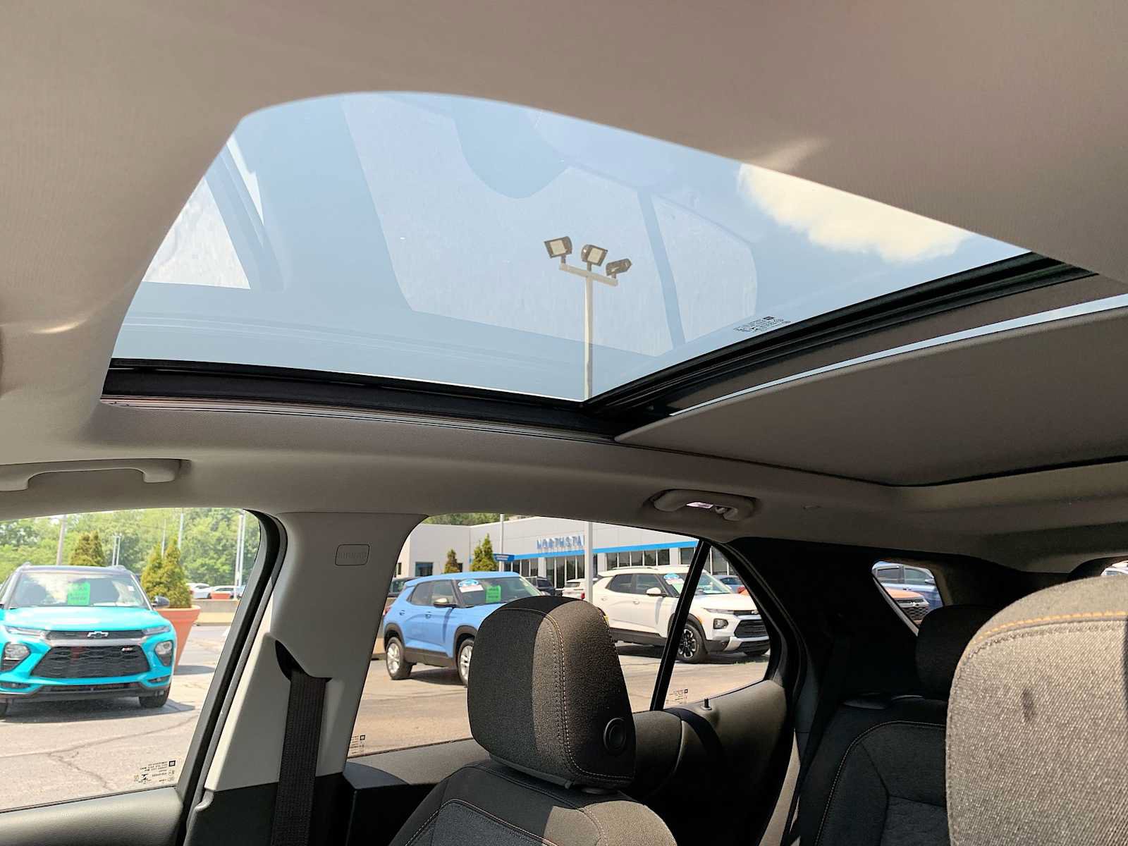 Certified 2020 Chevrolet Equinox LT AWD/4WD image 18