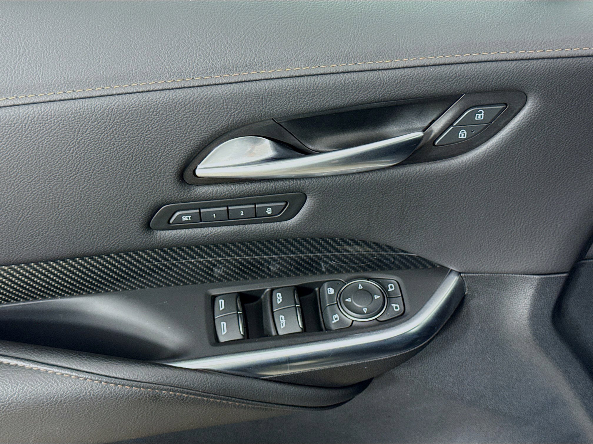 Used 2023 Cadillac XT4 Sport w/ Cold Weather Package image 18