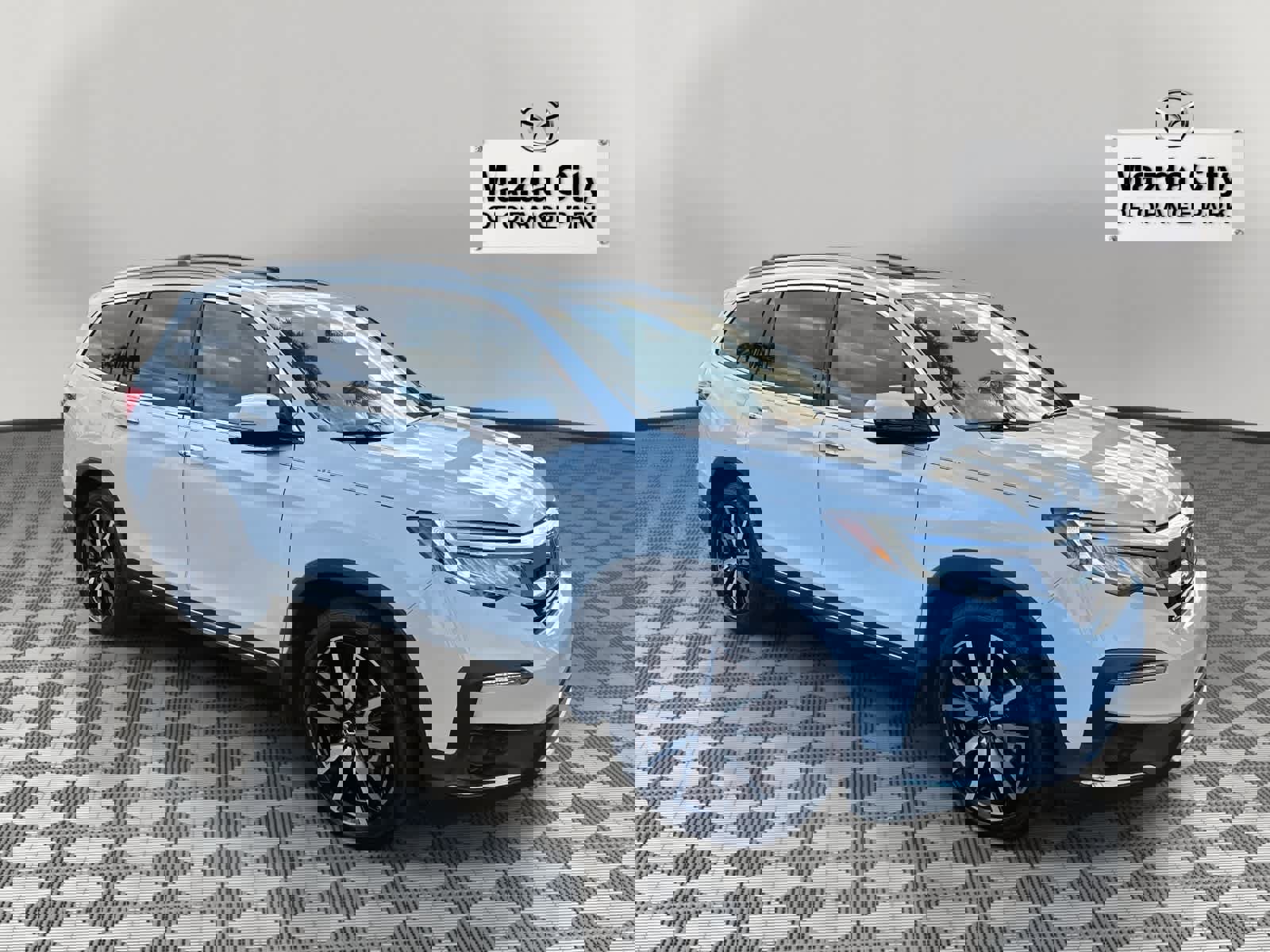 Used 2022 Honda Pilot Touring image 3