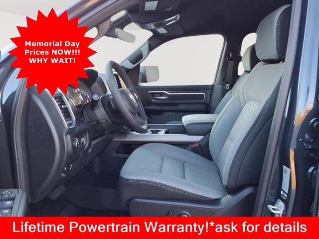 New 2026 RAM 1500 Big Horn AWD/4WD image 9