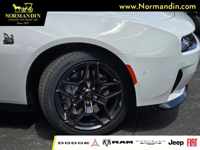 New 2026 Dodge Charger Scat Pack w/ Blacktop Package AWD/4WD image 3