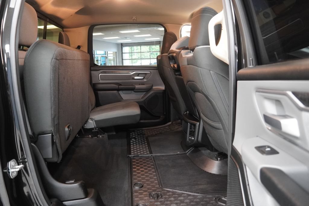 Used 2019 RAM 1500 Big Horn AWD/4WD image 32