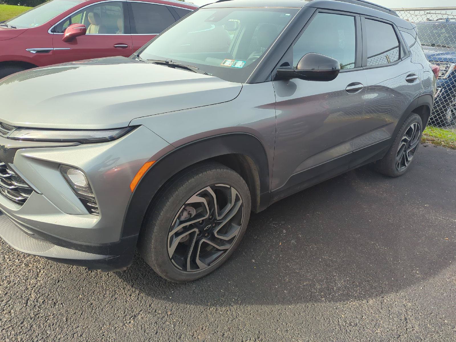 Used 2024 Chevrolet TrailBlazer RS w/ Convenience Package AWD/4WD image 4