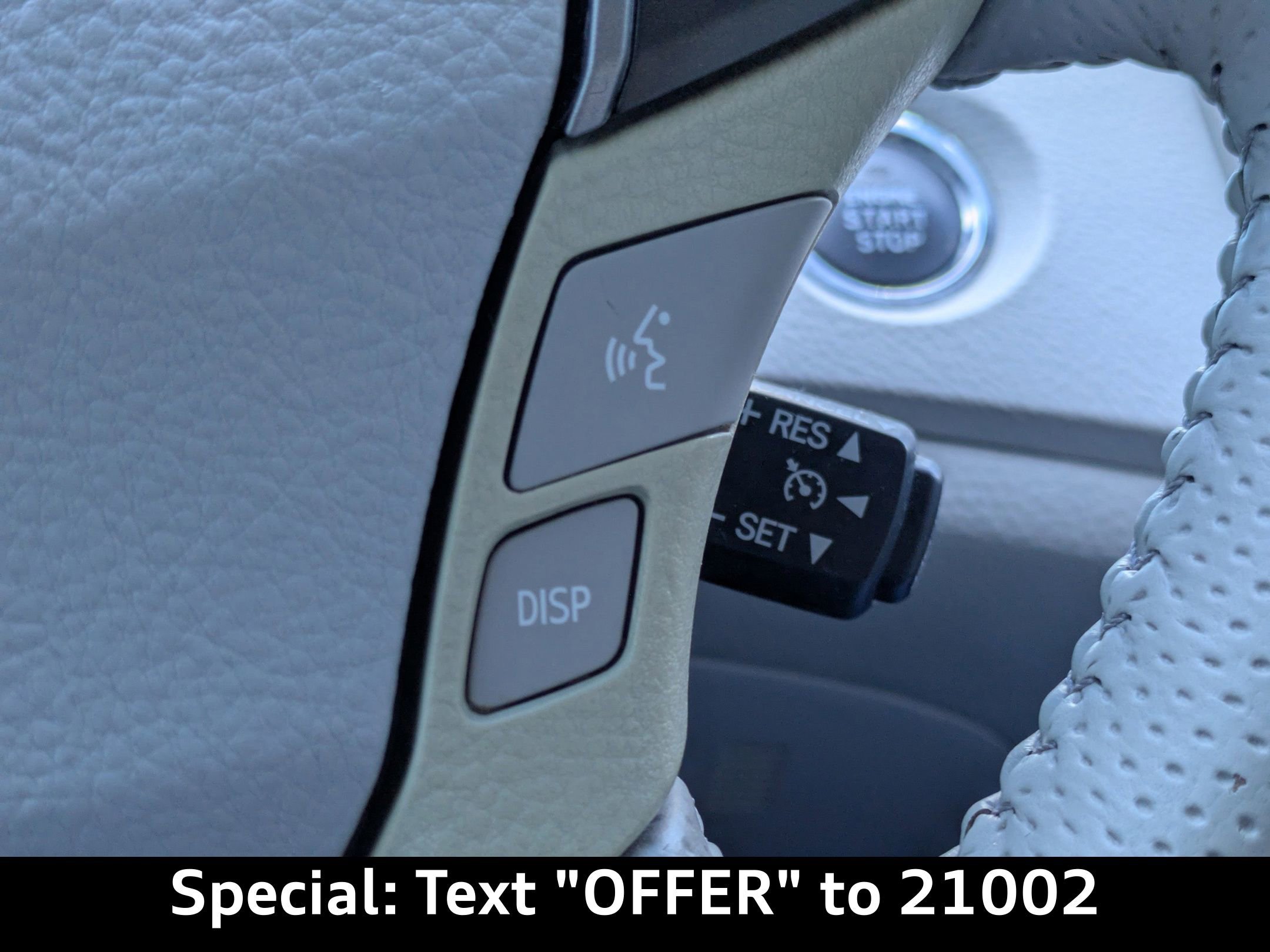 Used 2012 Toyota Avalon Limited image 28