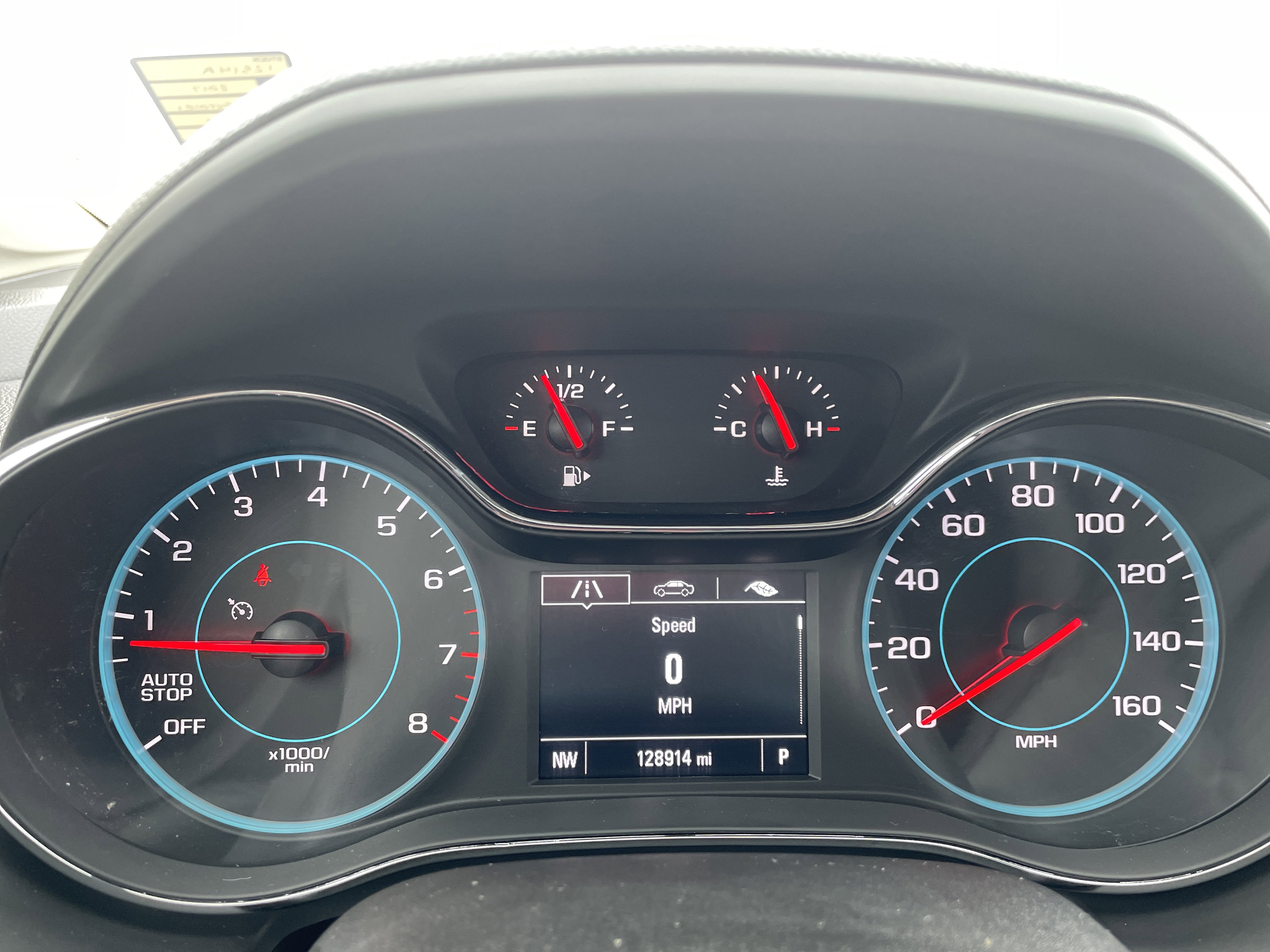 Used 2017 Chevrolet Cruze LT w/ Convenience Package image 11