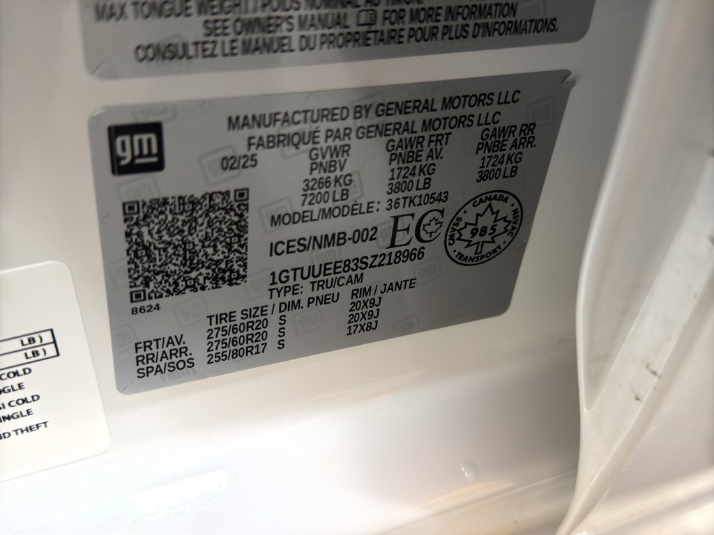 Used 2025 GMC Sierra 1500 AT4 w/ AT4 Premium Package image 47