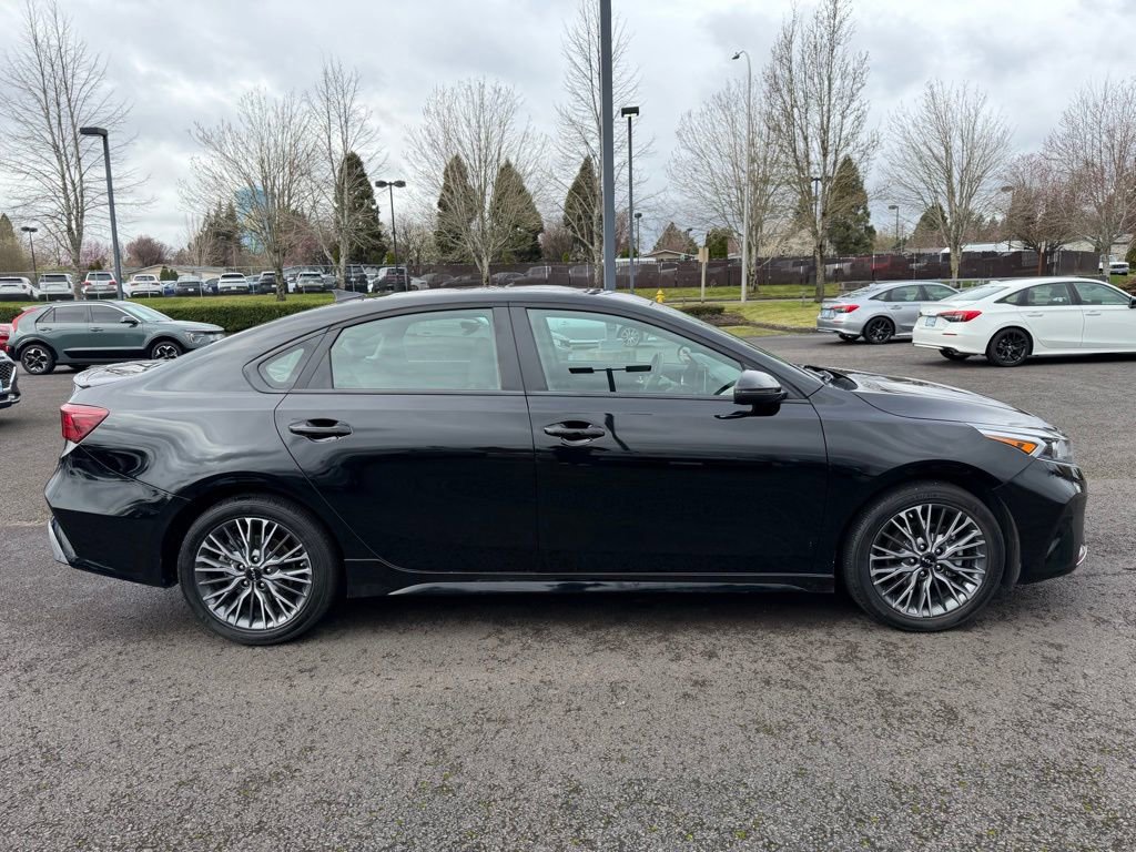 Used 2024 Kia Forte GT-Line w/ GT-Line Premium Package image 9