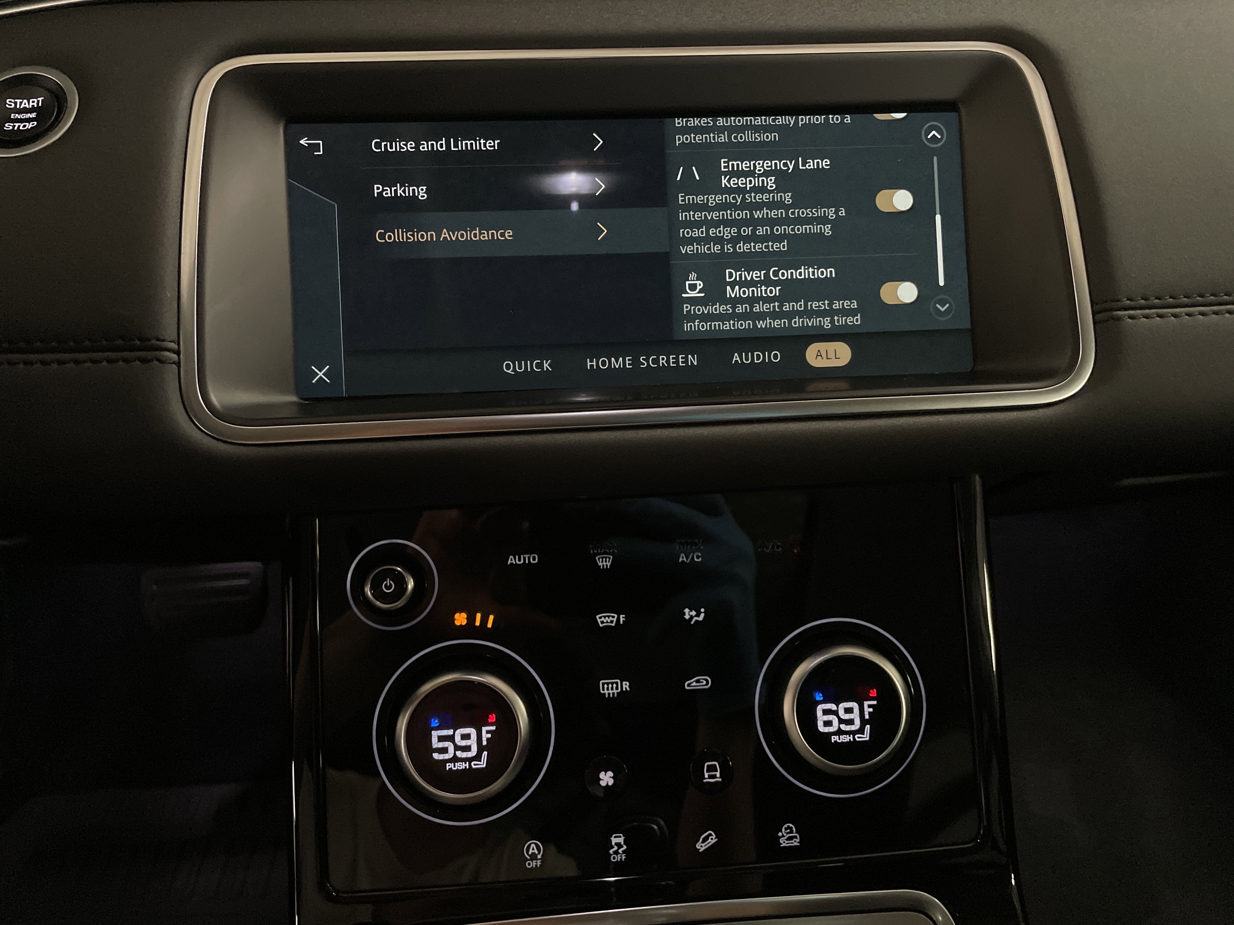 Used 2022 Land Rover Range Rover Evoque S AWD/4WD image 21