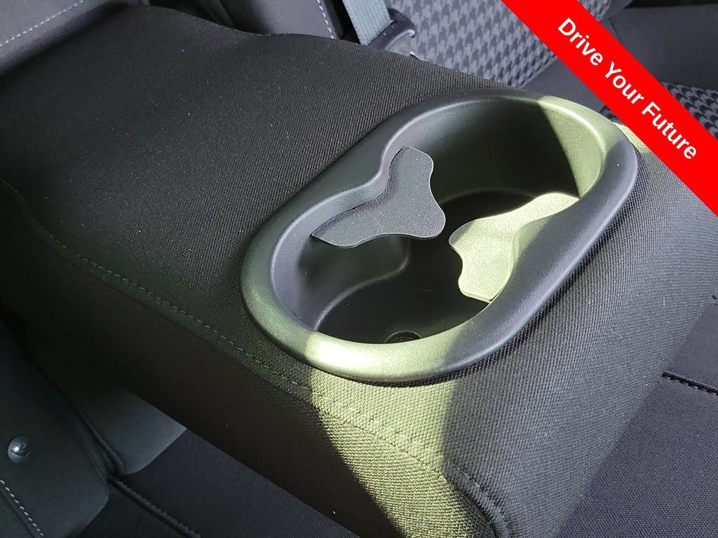 Used 2022 Dodge Challenger R/T Scat Pack RWD image 19