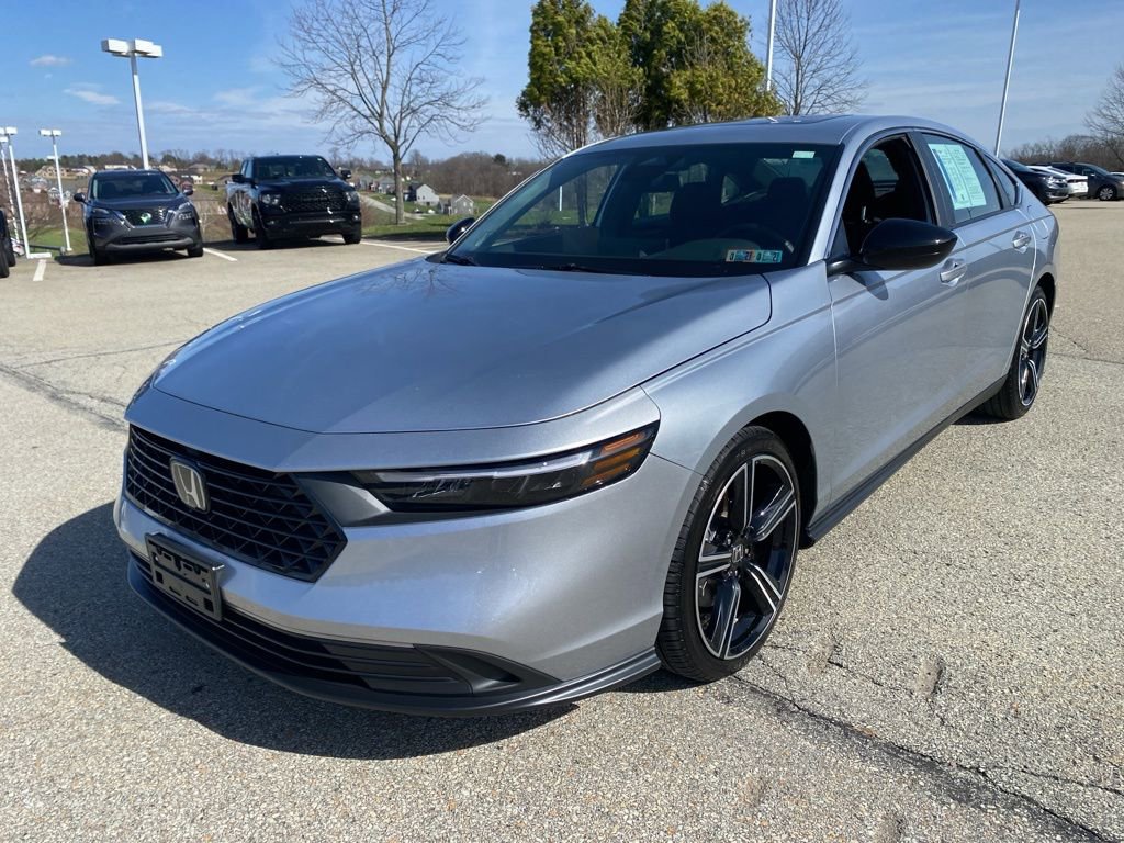 Used 2025 Honda Accord Sport image 7