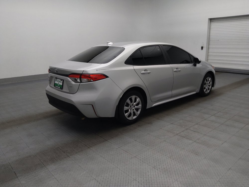 Used 2025 Toyota Corolla LE FWD image 10