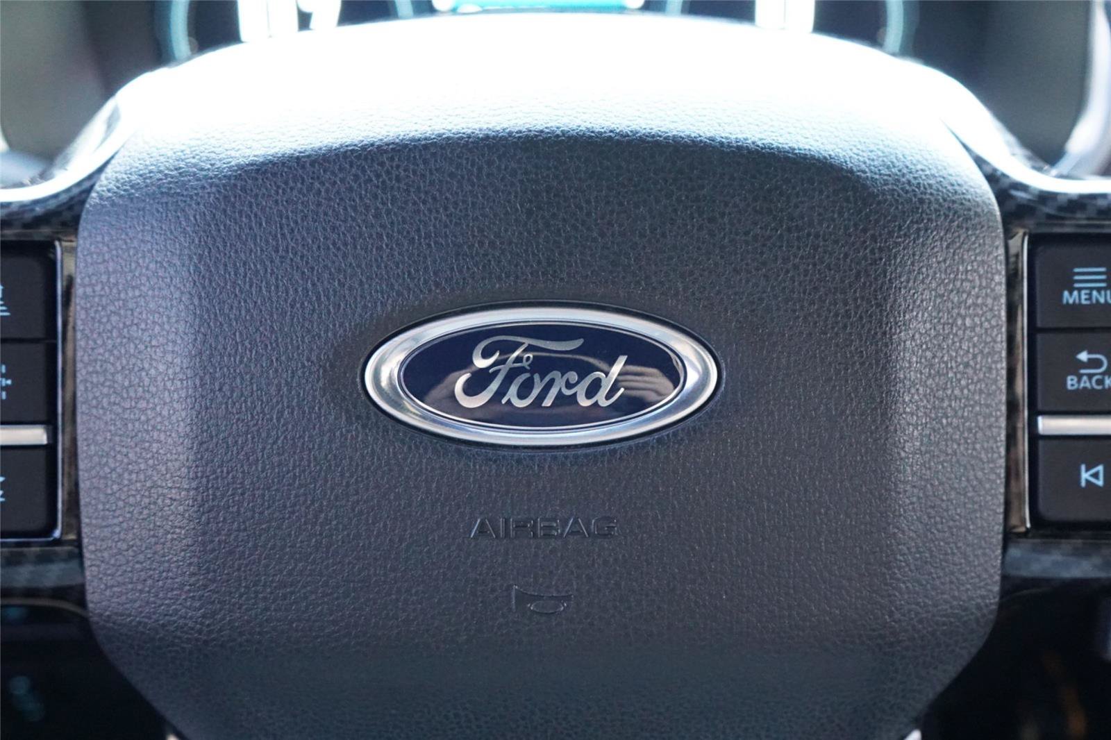 Used 2022 Ford F150 Raptor w/ Equipment Group 801A High AWD/4WD image 18